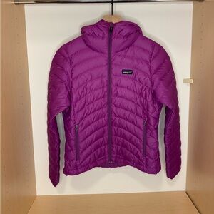 9/10 CONDITION PATAGONIA DOWN SWEATER HOODY STY84710 PINK WOMENS SMALL